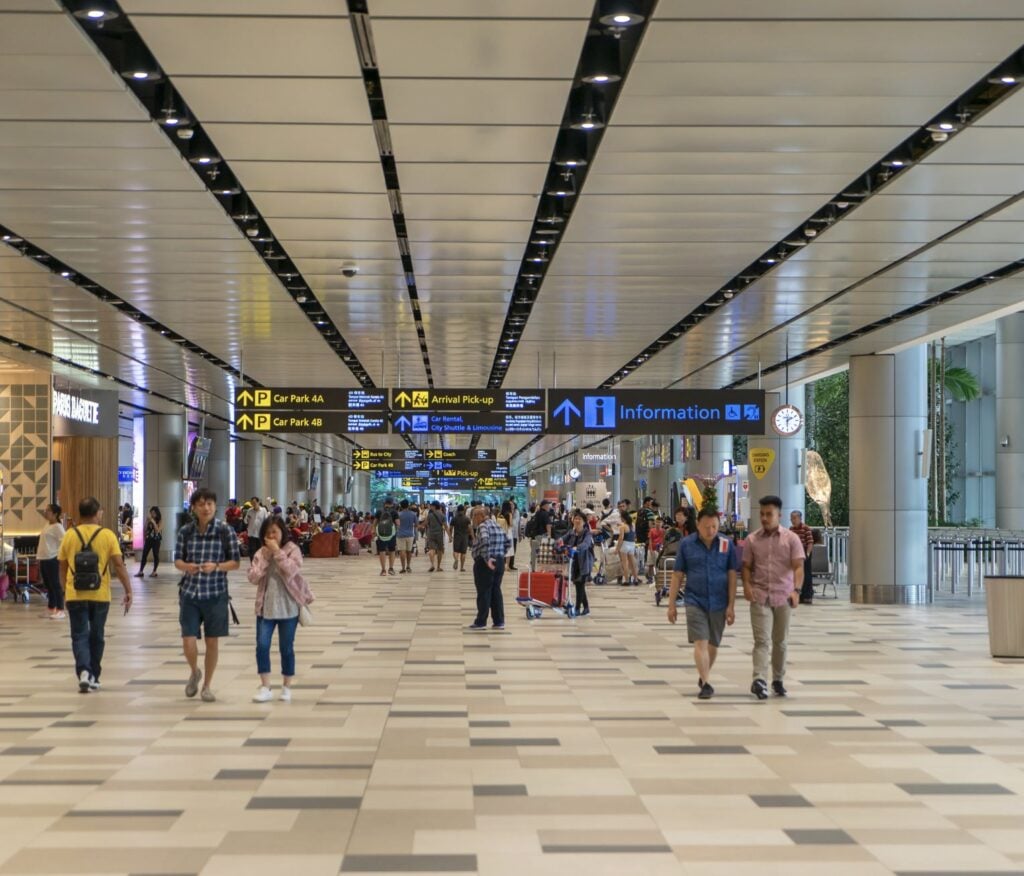 Singapore Airport Arrivals
