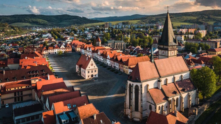 US Issues Highest Travel Advisory Warnings To Five More Countries