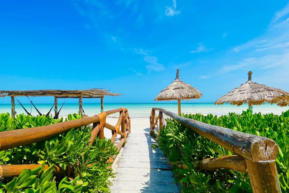 4 Mexican Caribbean Destinations For Avoiding Sargassum This Spring