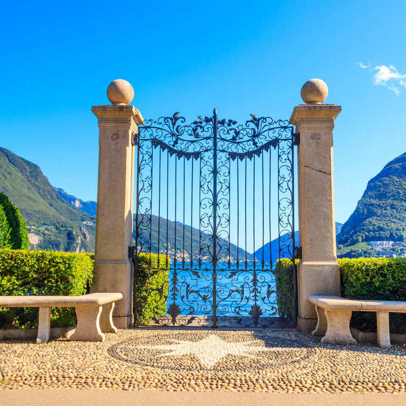 সুইজারল্যান্ডের লুগানোতে পারকো সিয়ানি গেট