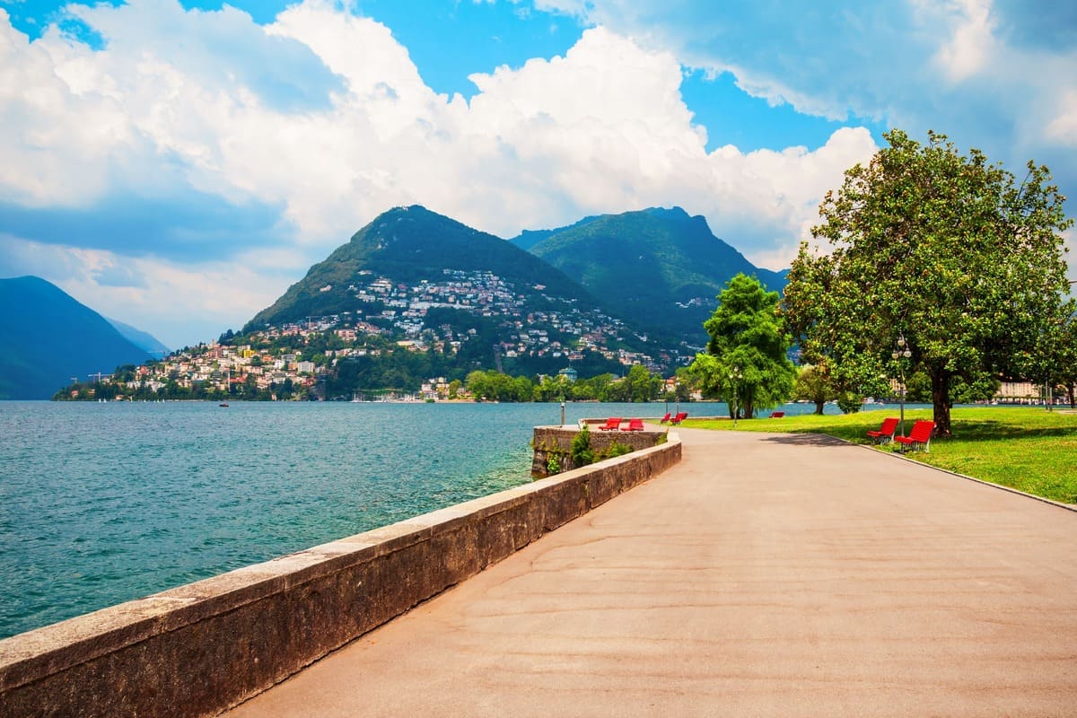 This Gorgeous Swiss Lake Town Is One Of The Most Underrated Destinations In Europe