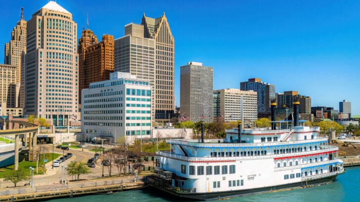 US Issues Highest Travel Advisory Warnings To Five More Countries