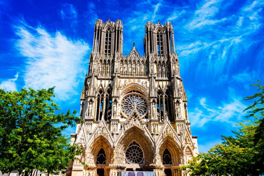 Move Over Paris! 5 Uncrowded France Destinations Chosen By A Local
