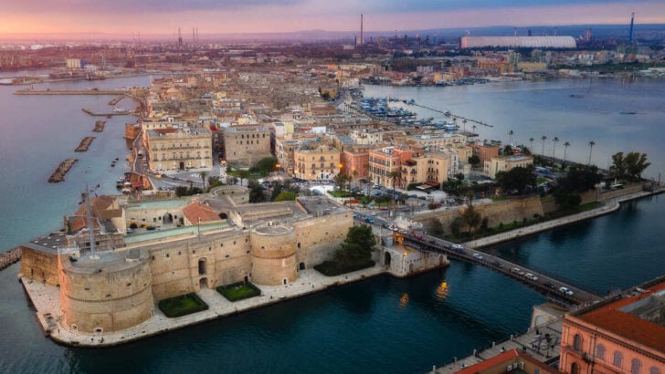 US Issues Highest Travel Advisory Warnings To Five More Countries