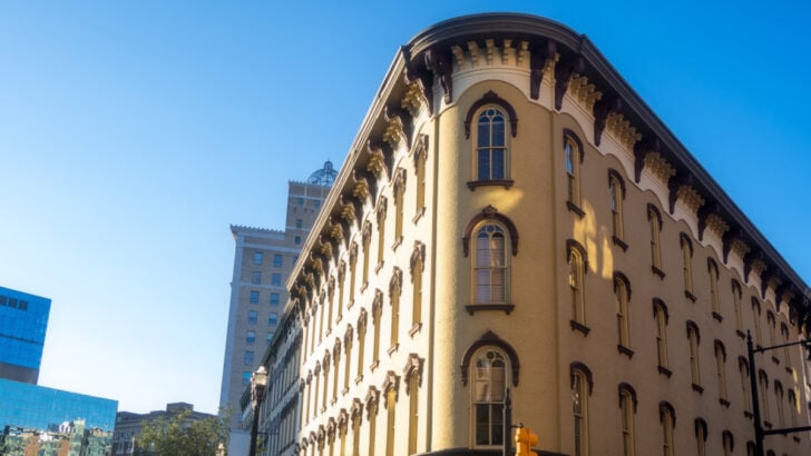 US Issues Highest Travel Advisory Warnings To Five More Countries