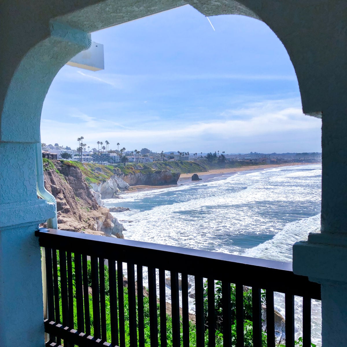 Balcony view of Pismo Beach coastline