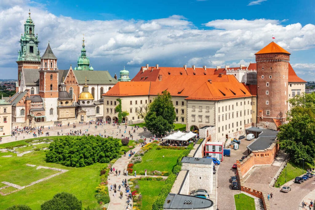 This New Overnight Train Will Connect 4 Of Europe's Most Underrated Cities