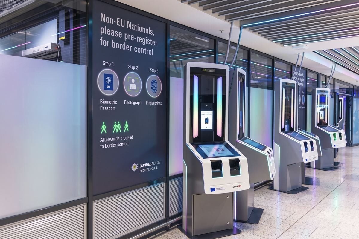 44,000 Travelers Denied Entry To Europe With New EES System Here's What You Need To Enter