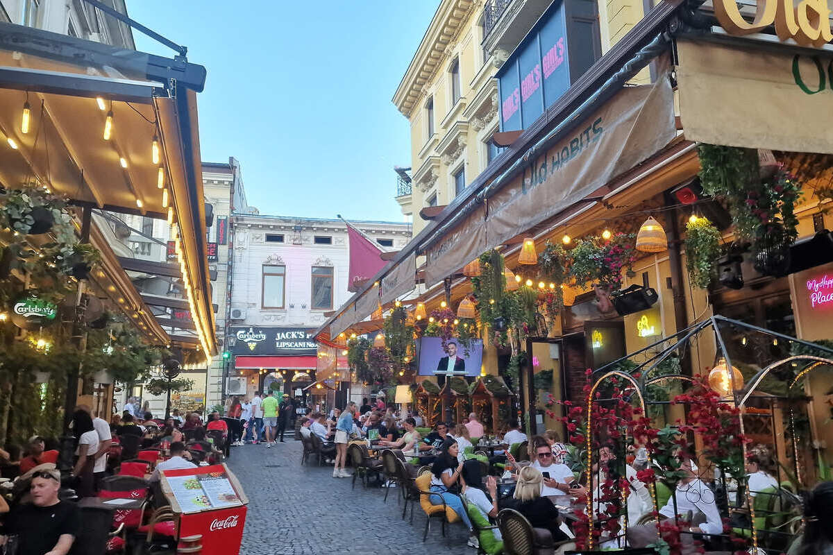 Americans Can Fly Nonstop To This Underrated & Safe European City With $3 Beers