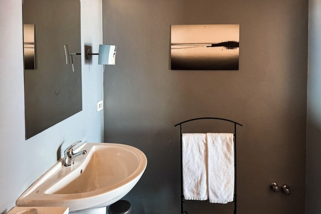 Bathroom Inside A Dammusi Hotel, Pantelleria