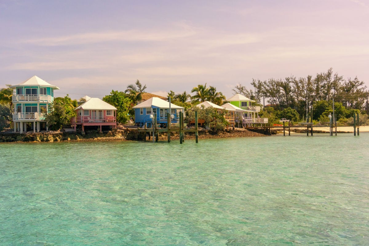 Scenic staniel cay, bahamas