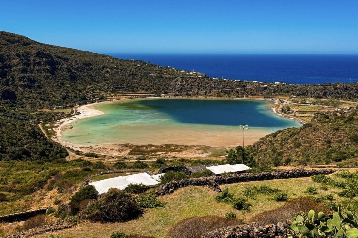 Specchio di Venere, Pantelleria, Italy