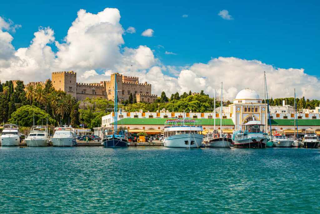 The 4 Most Beautiful Mediterranean Cities That Won't Hurt Your Wallet