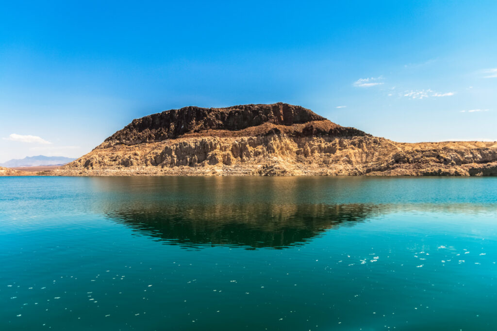 A big sedimentary rock formation alongside the Lake Mead, national recreation area, Nevada.