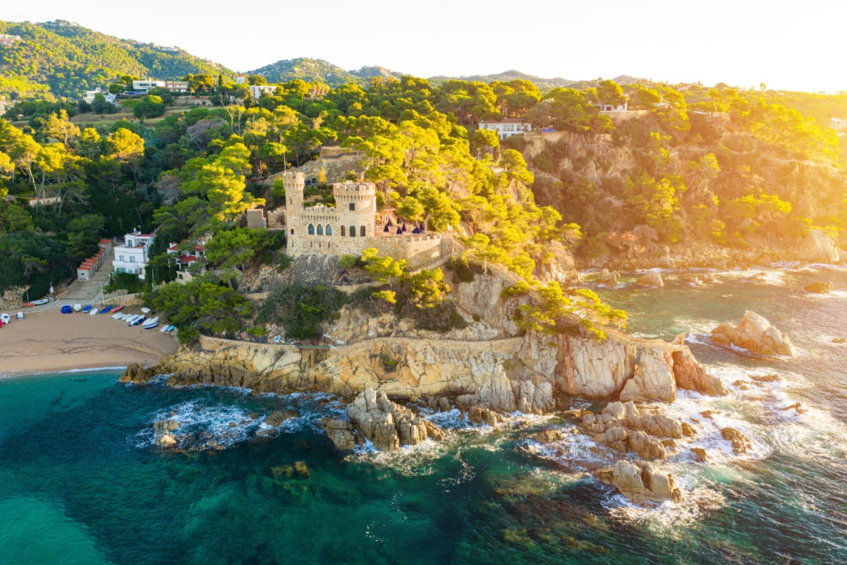 traveloffpath.com - Tyler Fox - The Spanish Coastal Town Where 'House Of The Dragon' Filmed Its Latest Season Is Europe's Next Tourism Hotspot