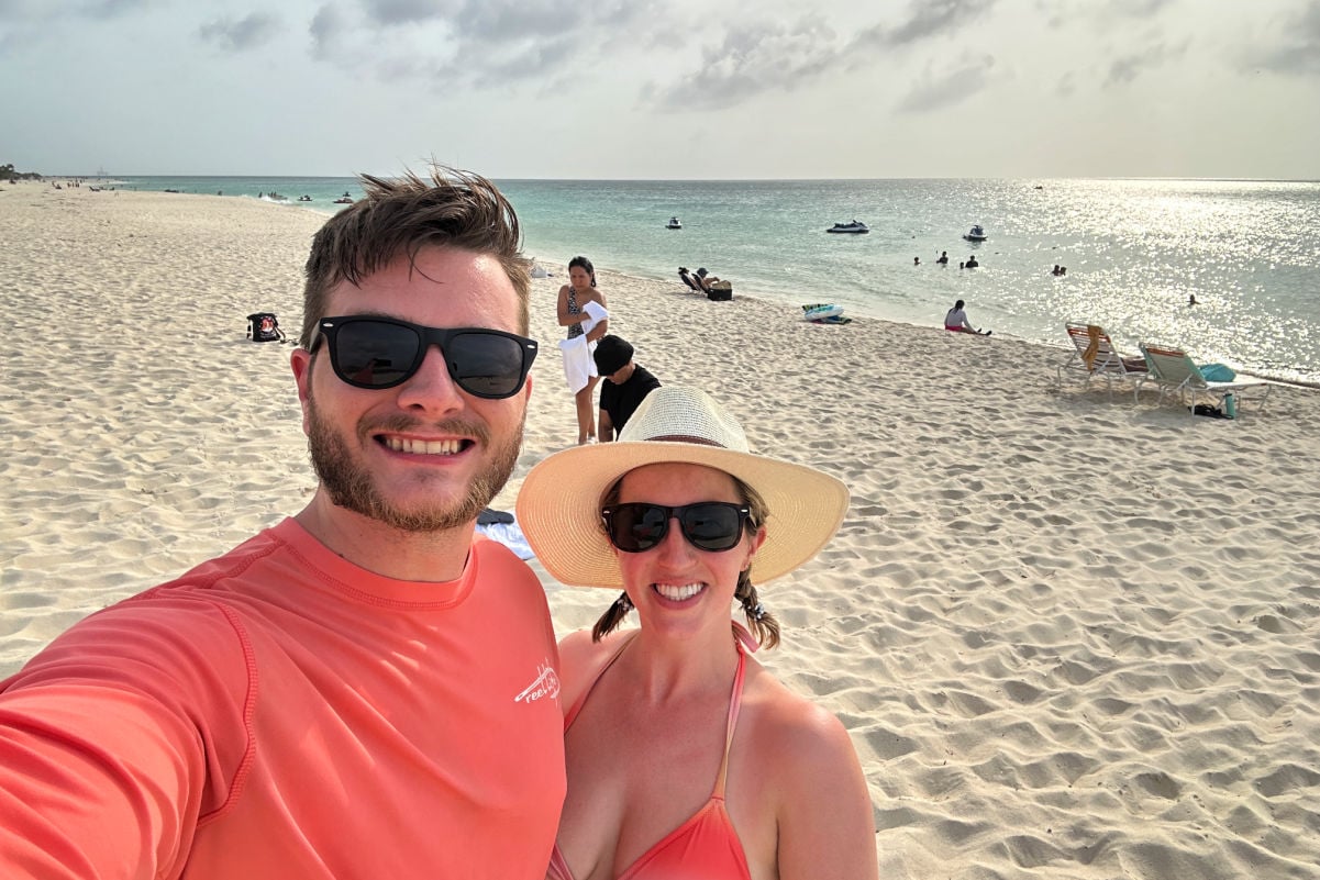 Tyler and Liz Fox on Eagle Beach in Aruba. Selfie by Tyler Fox