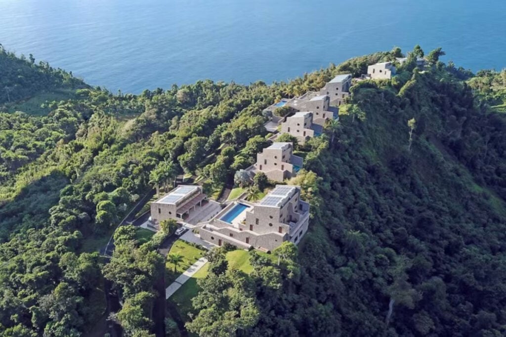 Coulibri Ridge Exterior
