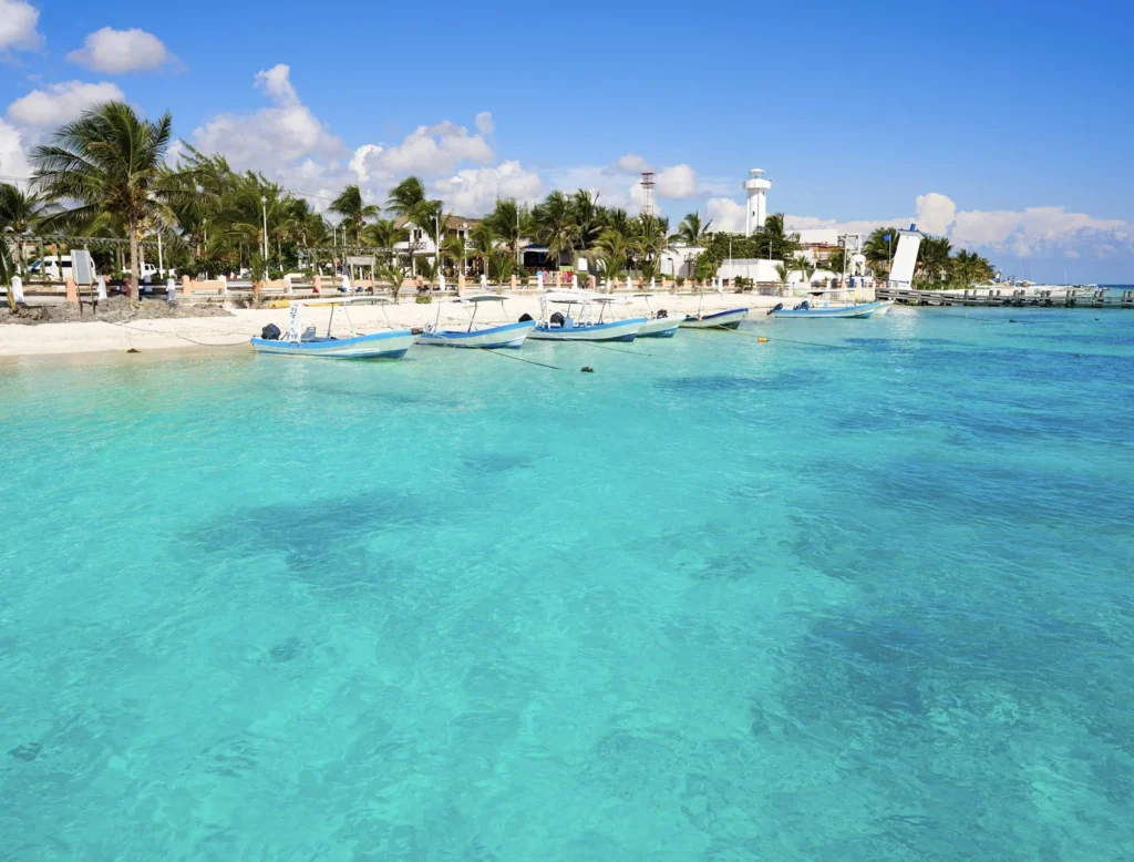 Puerto-Morelos-beach-in-Mayan-Riviera-Maya-of-Mexico