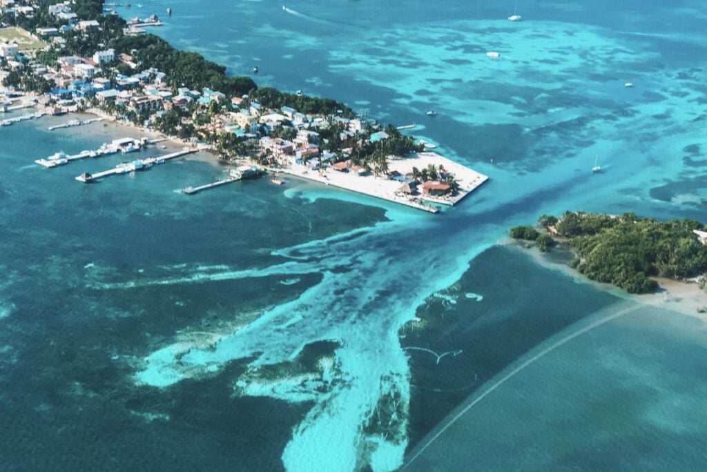 This English-Speaking Caribbean Island Has 82°F Winters, No Cars, And $15 Lobster Dinners 1