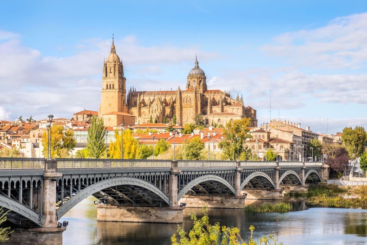 5 Safe Spanish Cities To Visit Right Now With 14th-Century Centers, Zero Crowds, And $4 Tapas