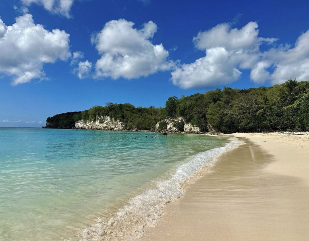 Plage du Vieux Fort, Ocean beach landscape