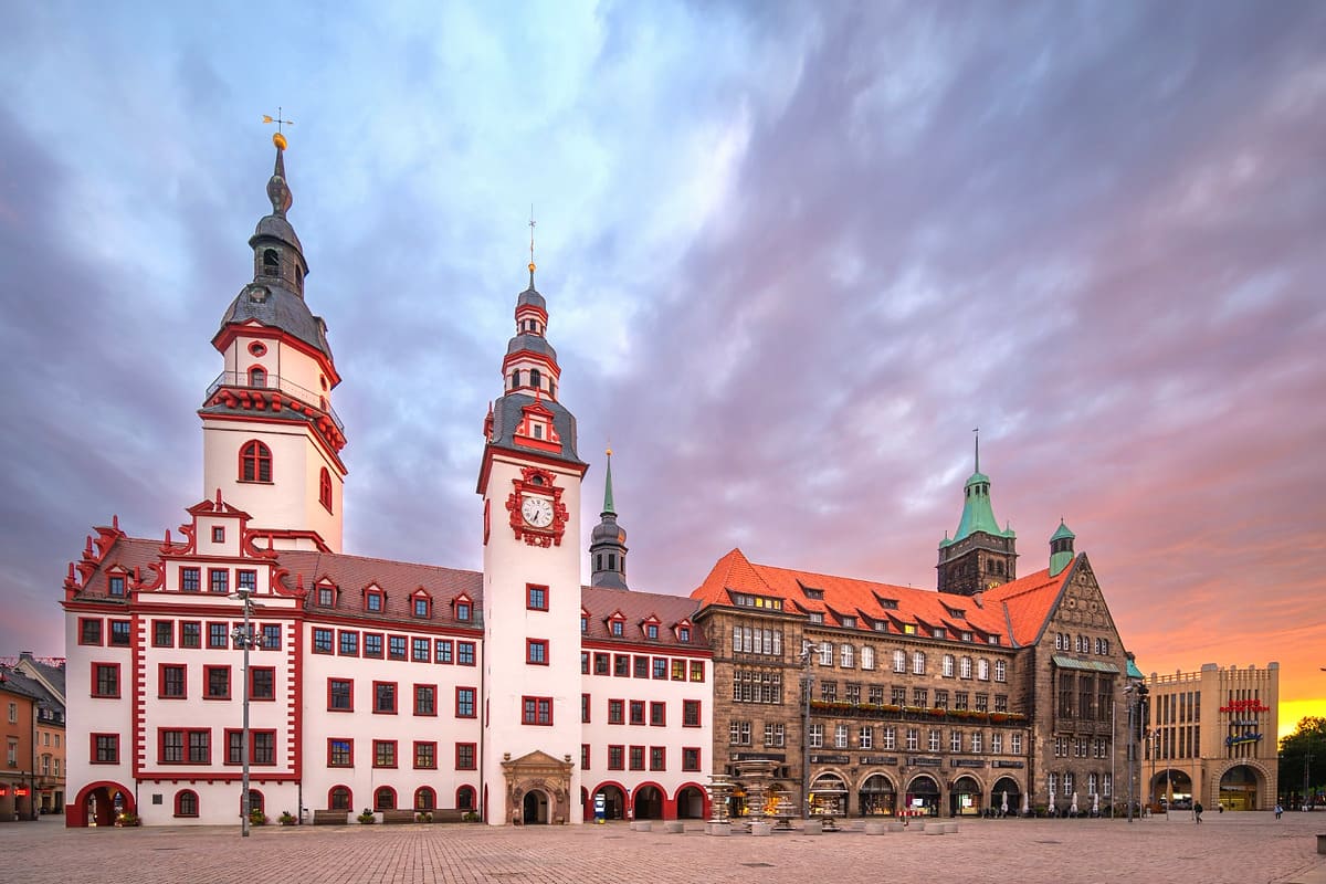 traveloffpath.com - Vinicius Costa - This Unheard-Of Cultural City In Germany Is Breaking Tourism Records Thanks To Stunning Medieval Sights, $4 Beer, And Fewer Crowds