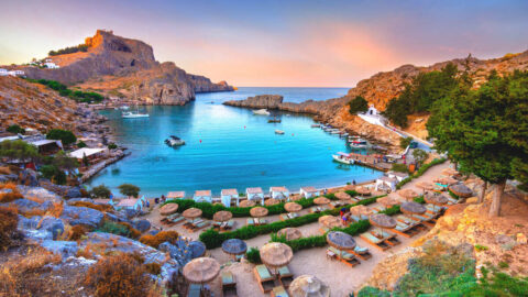 Top 5 Mediterranean Coastal Towns With 77°F Octobers, $15 Seafood Dinners, And $65 Beachfront Stays
